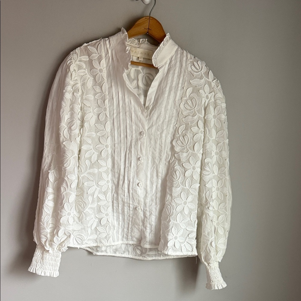 Waimari Magnolia Floral Button-Up Blouse Small - Picture 3 of 13